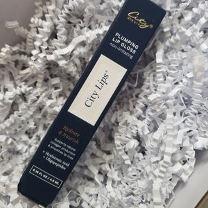 City Lips Hyaluronic lip plumping gloss